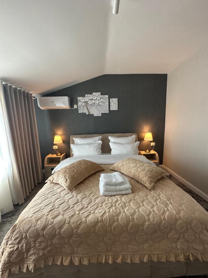 Complex Rediu 54 Luxury Apartaments Iasi Exteriör bild