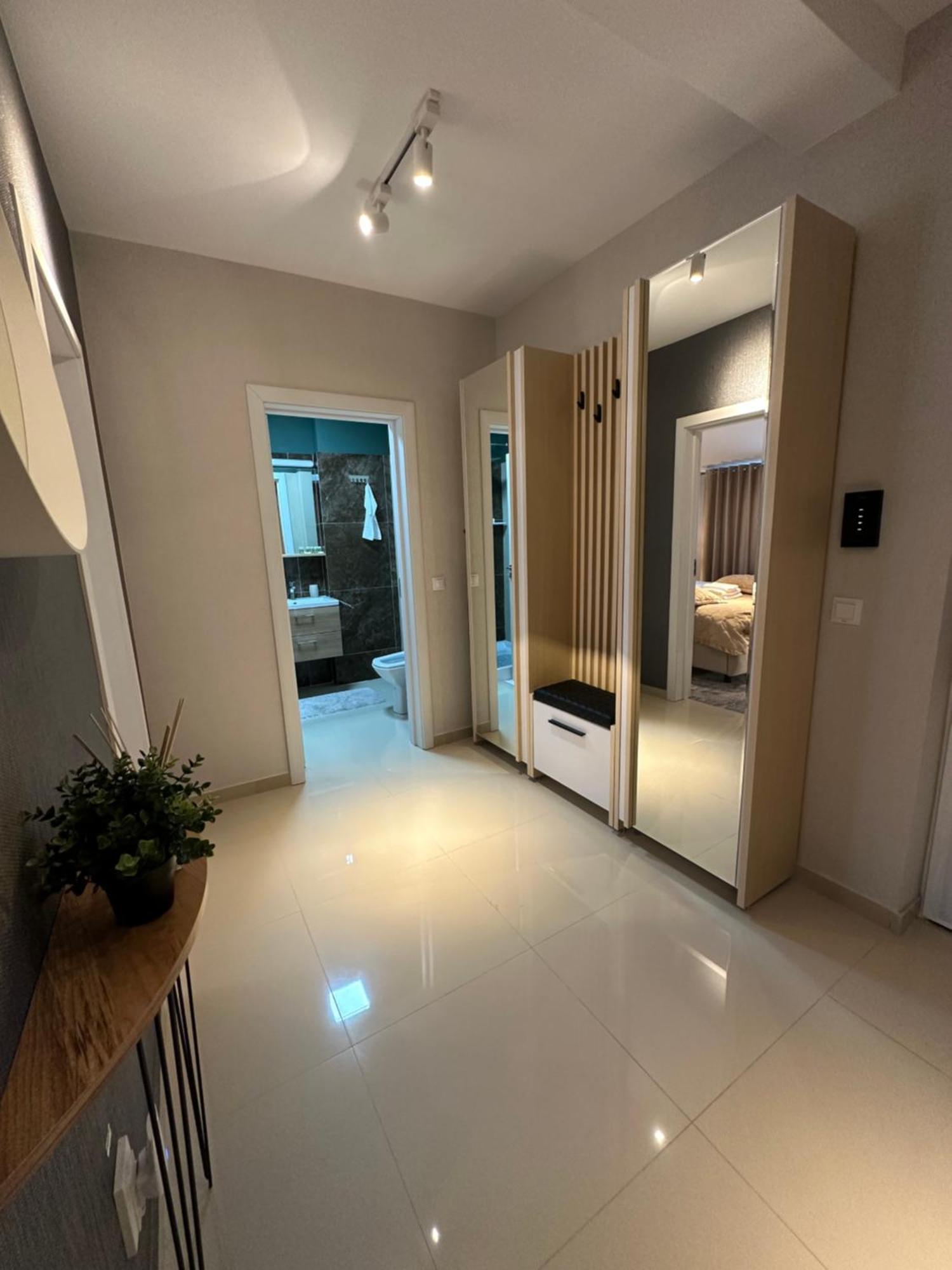 Complex Rediu 54 Luxury Apartaments Iasi Exteriör bild
