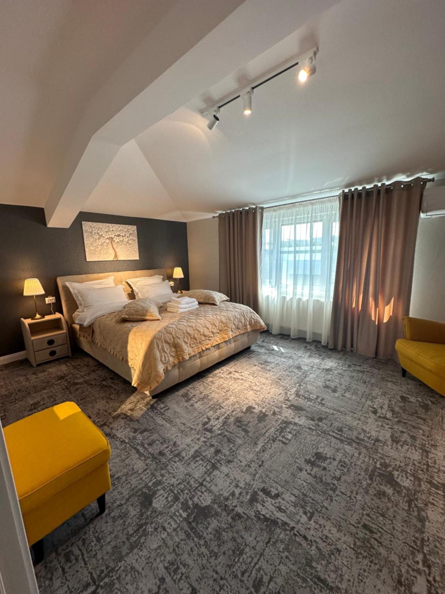 Complex Rediu 54 Luxury Apartaments Iasi Exteriör bild