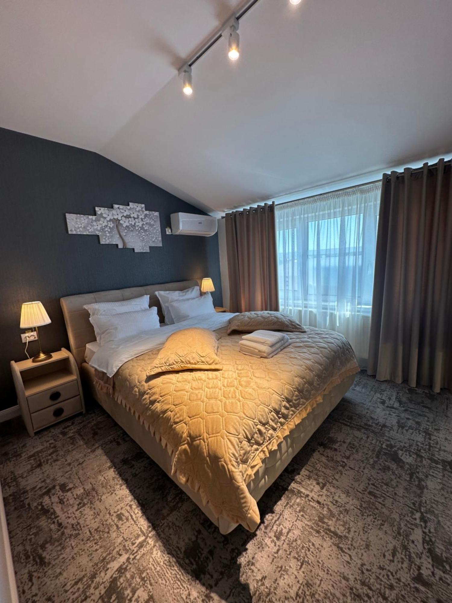 Complex Rediu 54 Luxury Apartaments Iasi Exteriör bild
